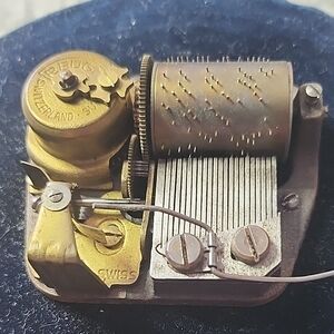 Refuge Swiss Gold-Toned Music Box Mechanism